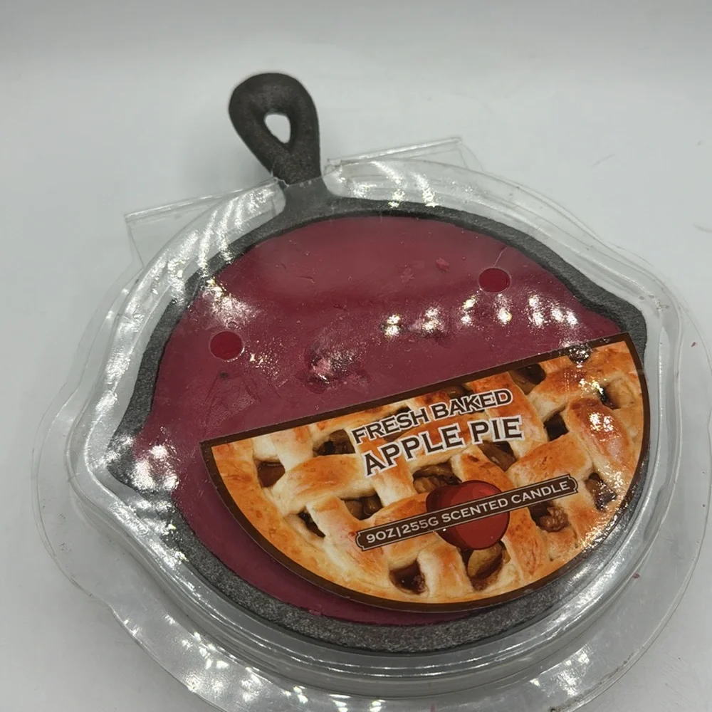 Skillet Apple Pie Candle 9oz